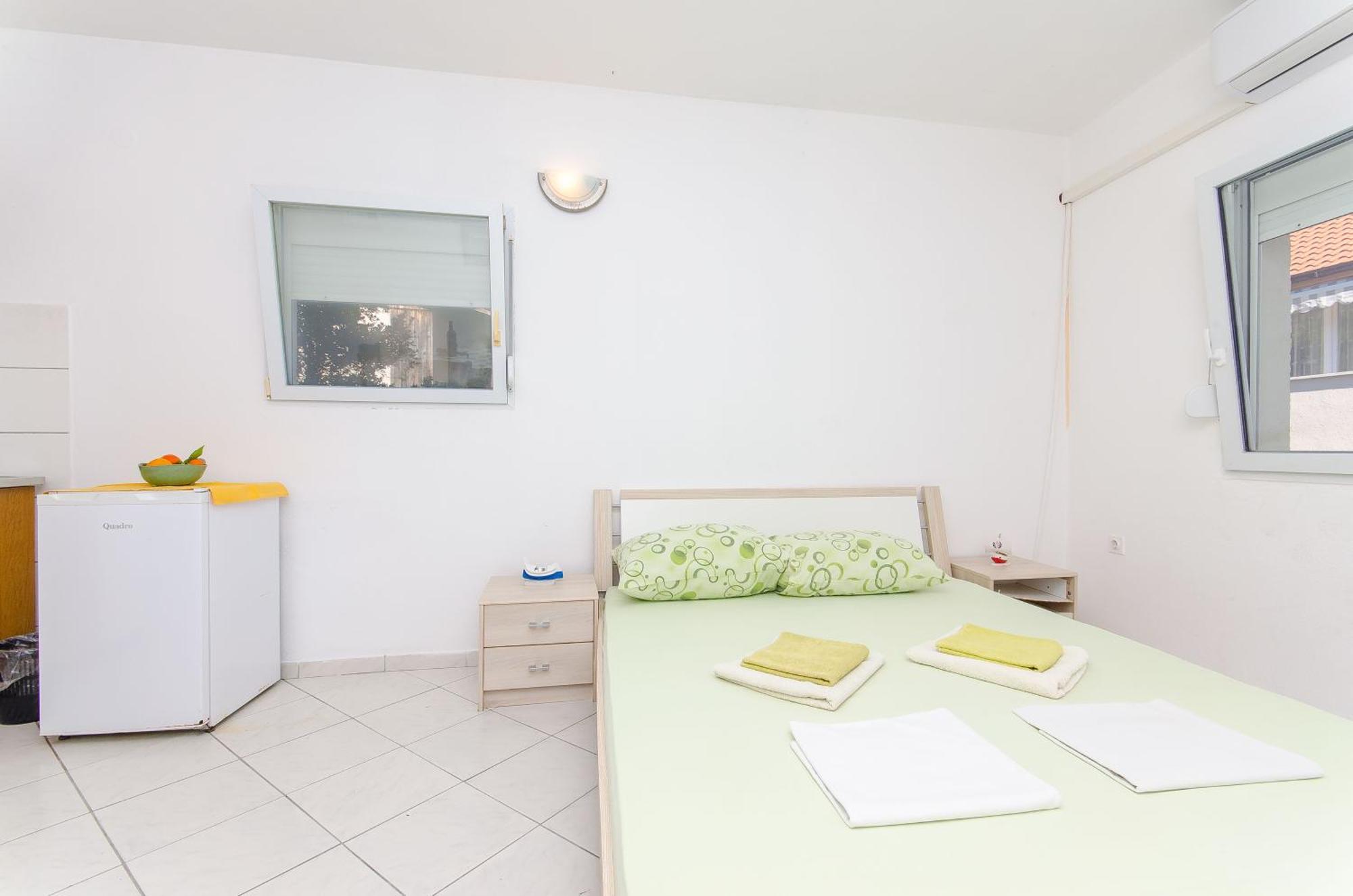 Apartments Laguna ストモルスカ エクステリア 写真